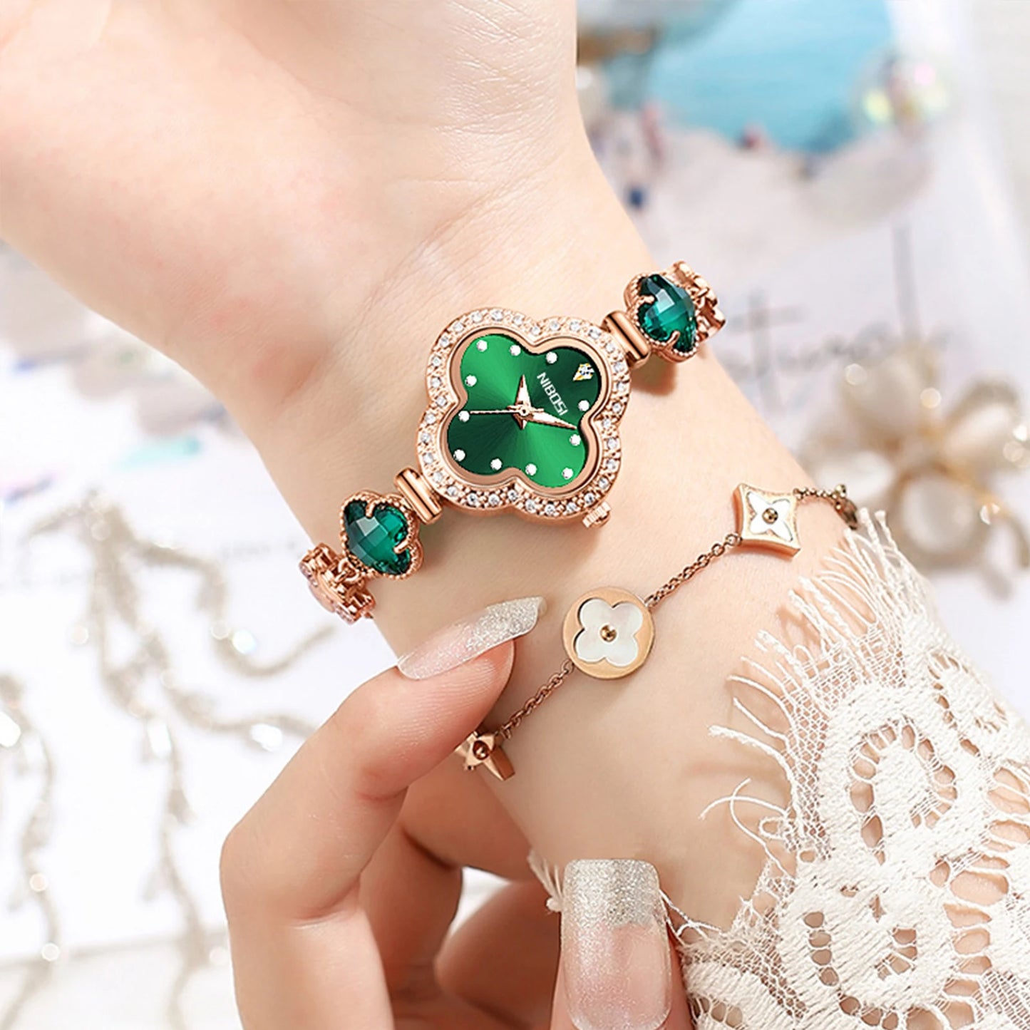 NIBOSI 2617L Four-leaf Bracelet Lady Watches Luxury Design 2023 Vintage Women Watch